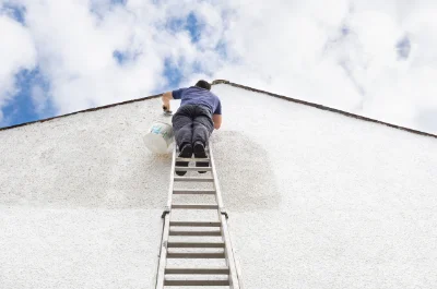 Peinture extérieure à Girondelle — façades et ravalement